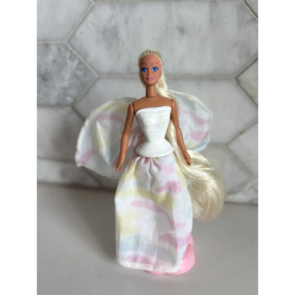 1996 McDonald's Happy Meal #3 Barbie Angel Princess Toy